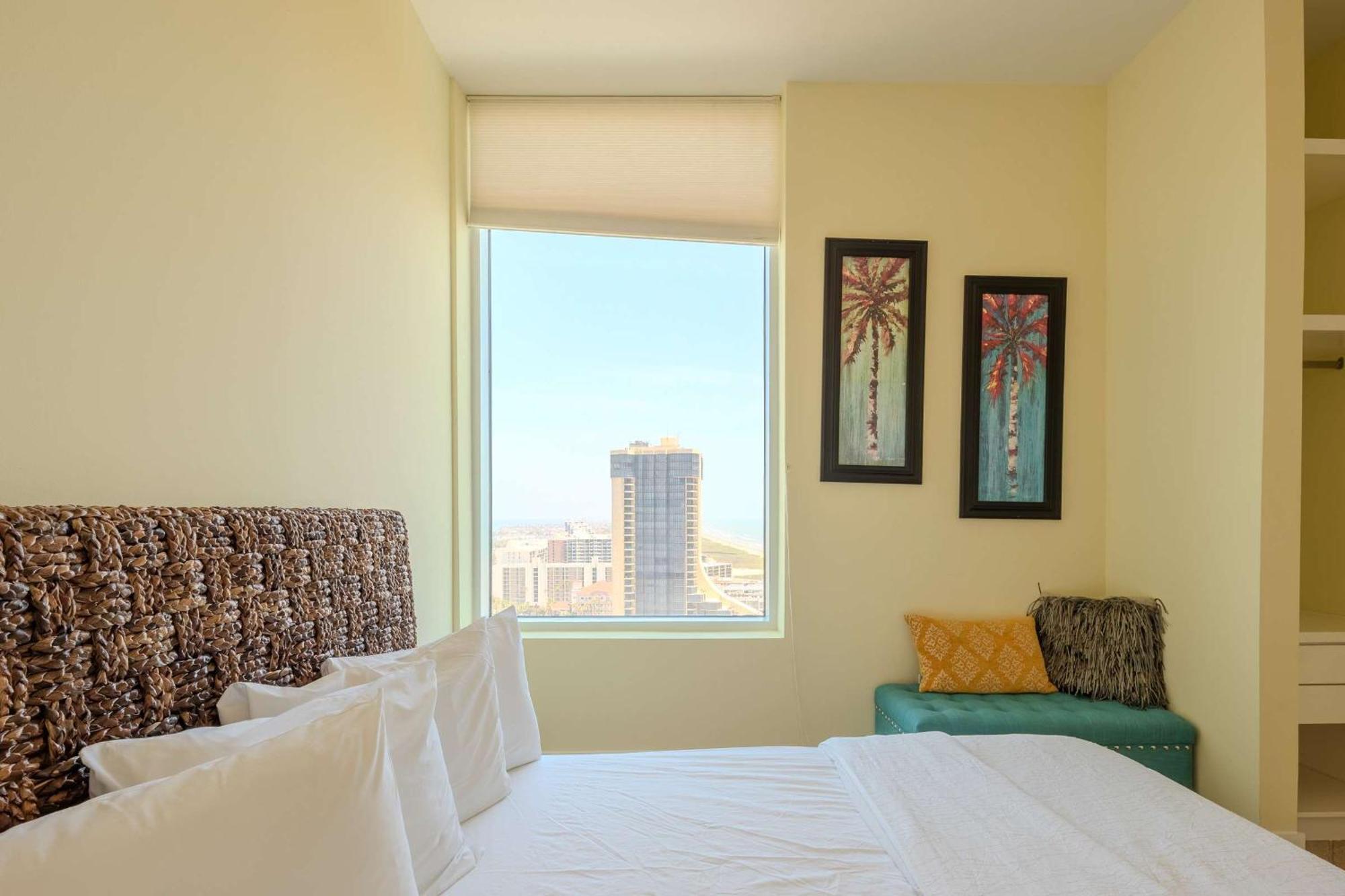 1801 Sapphire Beachfront 3 Bedroom Condo Pulau Padre Selatan Bagian luar foto
