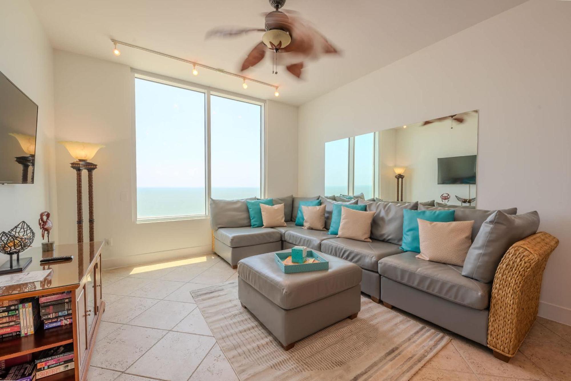 1801 Sapphire Beachfront 3 Bedroom Condo Pulau Padre Selatan Bagian luar foto